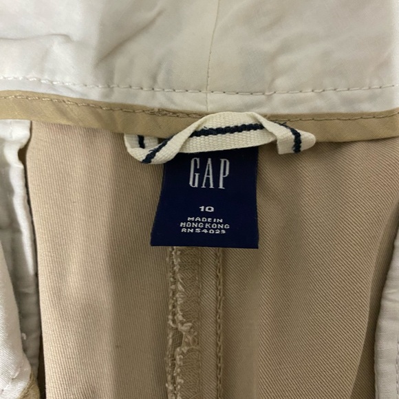 GAP Khaki Capri Jeans – Women’s Size 10 – Excellent Condition - Picture 3 of 4